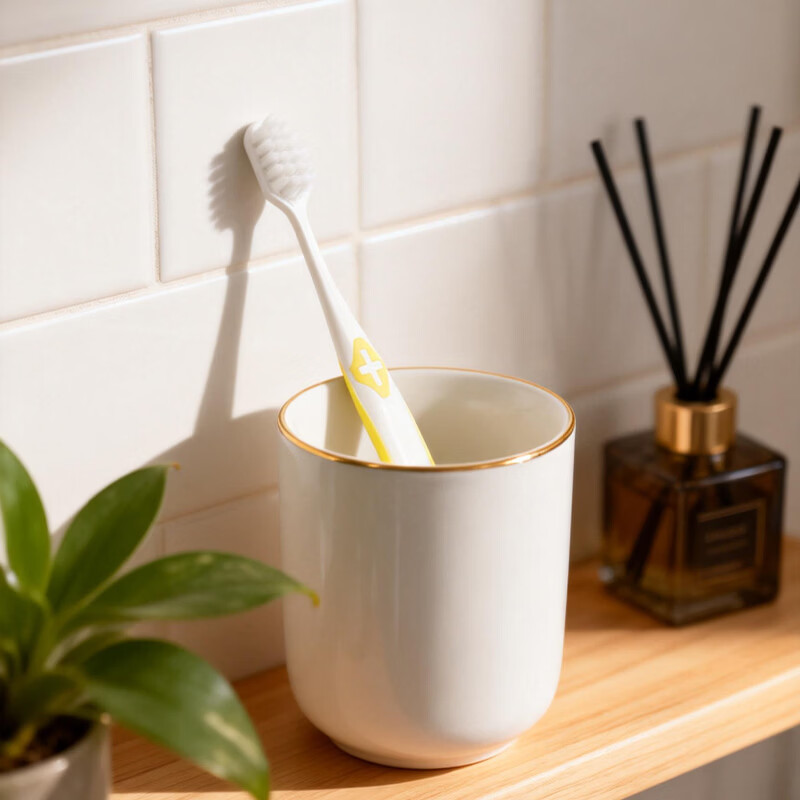 三七宽头软毛牙刷洁净护龈去渍云南三七优惠12支套装 宽头软毛牙刷 12支