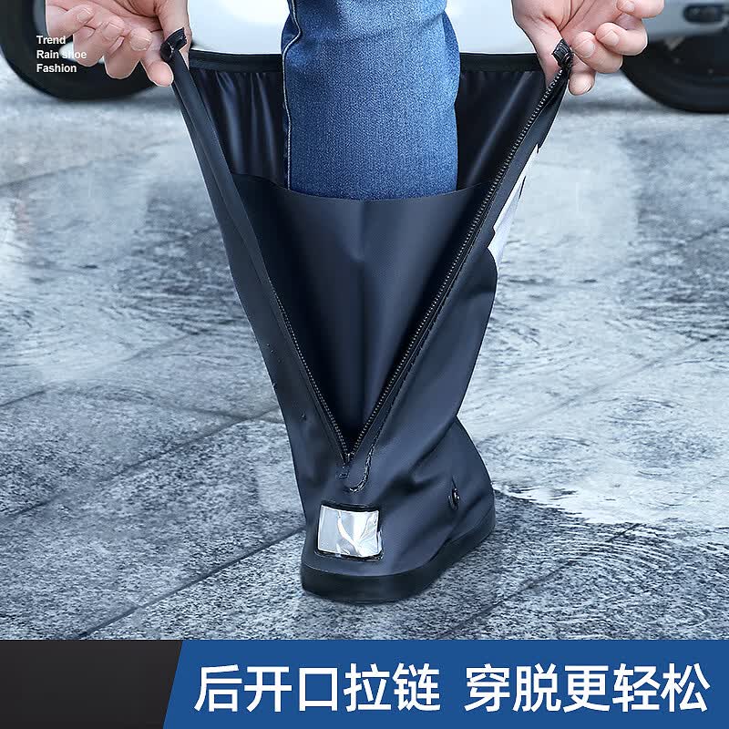 迦图鲮雨鞋套防水加厚耐磨防滑男防雨水鞋骑行下雨脚套反复使用雨靴 简约字母-高筒黑色 2XL(42-43码)