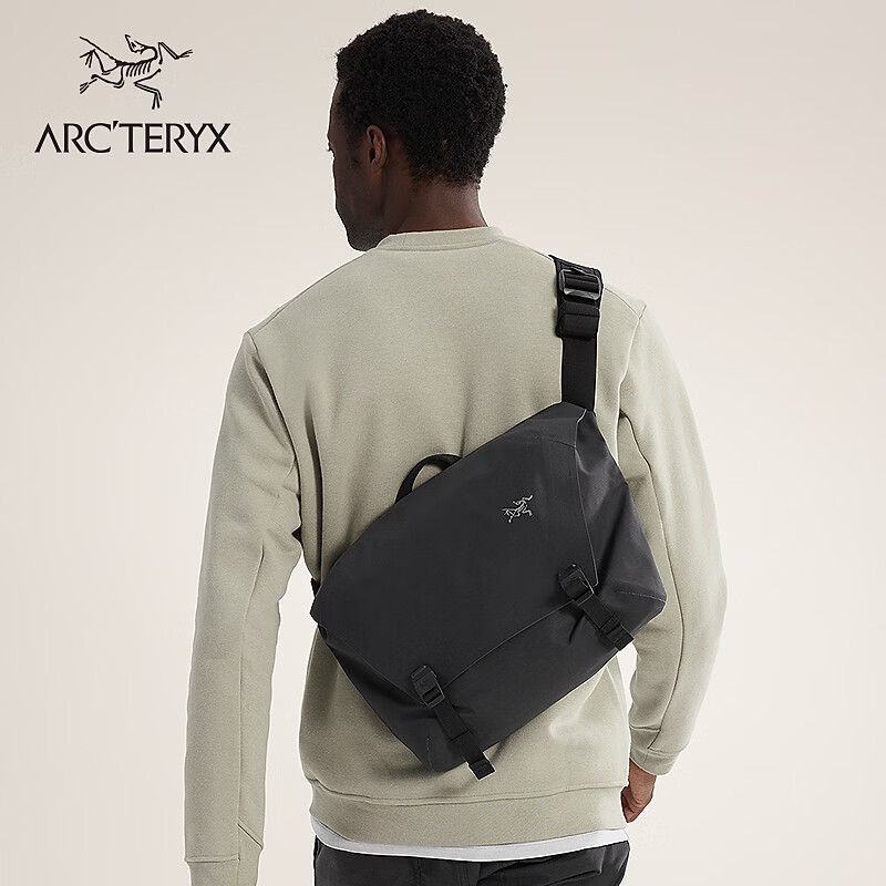ARC'TERYX始祖鸟 GRANVILLE 10 COURIER BAG 男女同款 单肩包 BLACK/黑色 NA