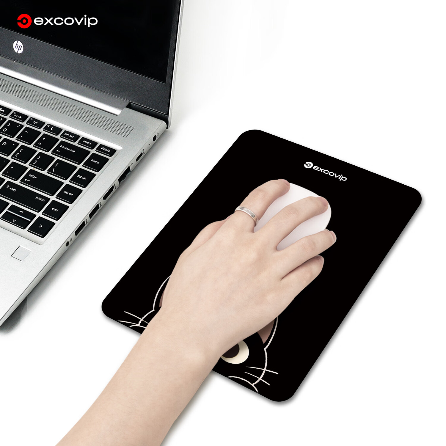 EXCO卡通系列办公鼠标垫小号 笔记本电脑鼠标垫出差小巧便携细面顺滑锁边防滑女生可爱滑垫高级感 偷偷喵喵 150x200x2mm