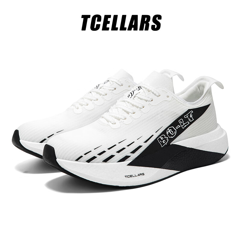 Tcellars跑步鞋2026夏季新款防滑轻便通勤训练百搭休闲鞋专业跑鞋 熊猫白 39