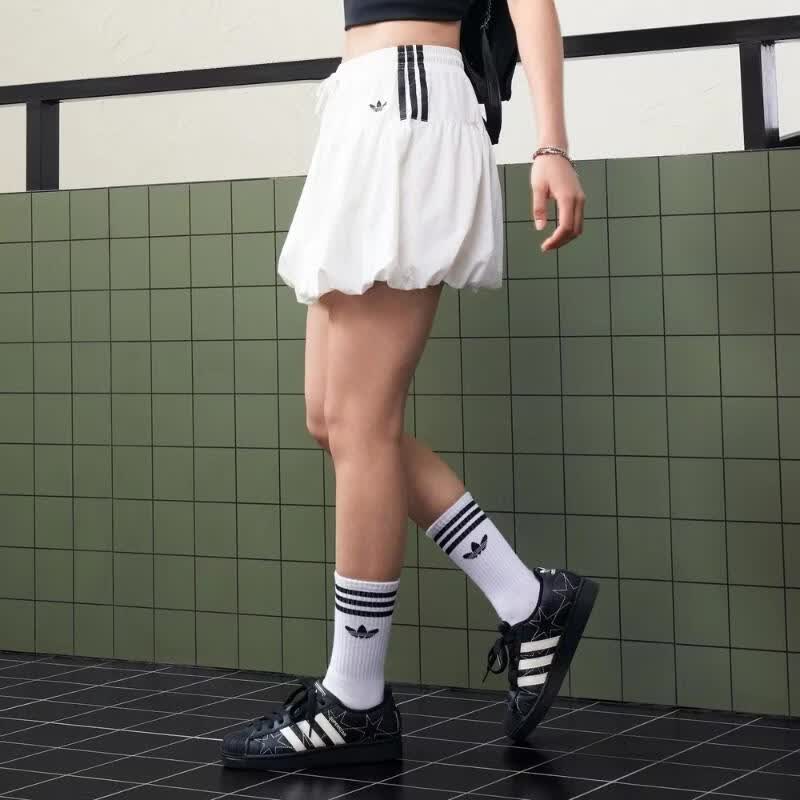 阿迪达斯（adidas）【滔搏运动】三叶草女子运动休闲半身裙KU4774 KU4774 S