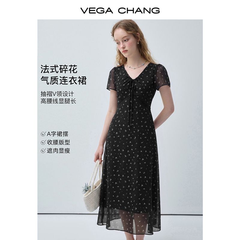 VEGA CHANG碎花连衣裙女 2026 夏季新款法式 V 领收腰显瘦长裙 夜空黑 L