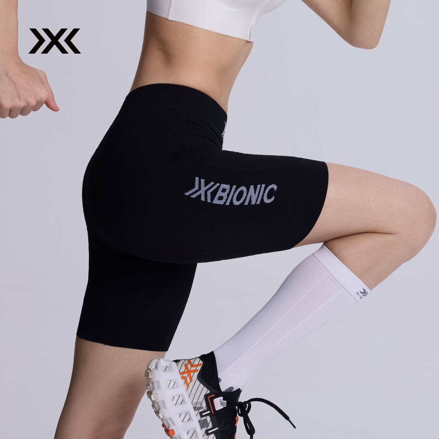 XBIONIC优能速跑4.0女款运动短裤健身马拉松跑步压缩裤紧身裤透气 猫眼黑/极地白 M