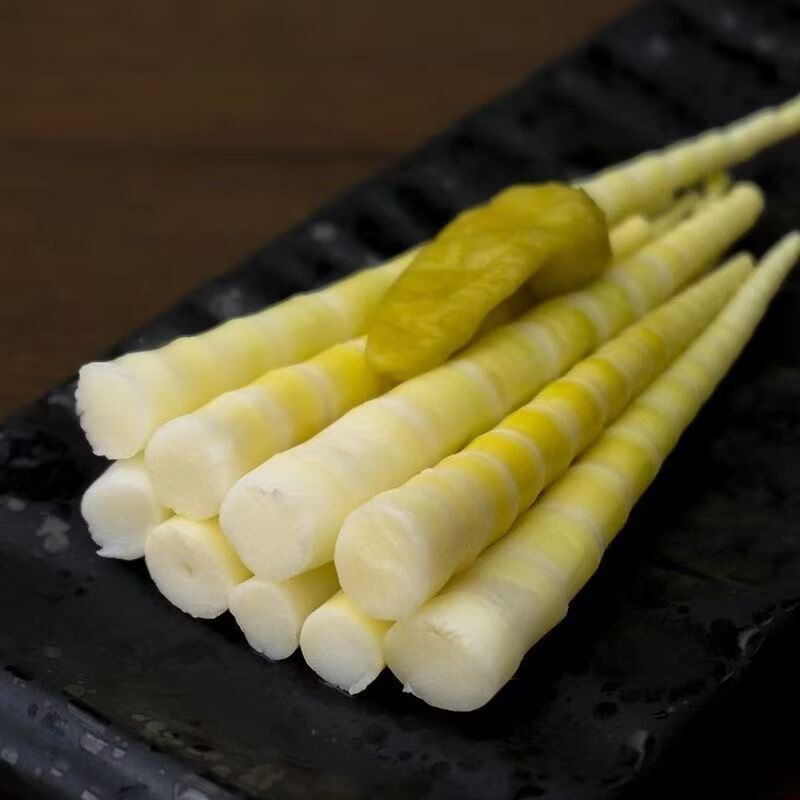辣爵士 LAJUESHIFOODS山椒笋尖脆笋嫩笋竹笋开袋即食小包装解馋追剧小零食休闲批发 【买三十送十】山椒笋尖32g共40包