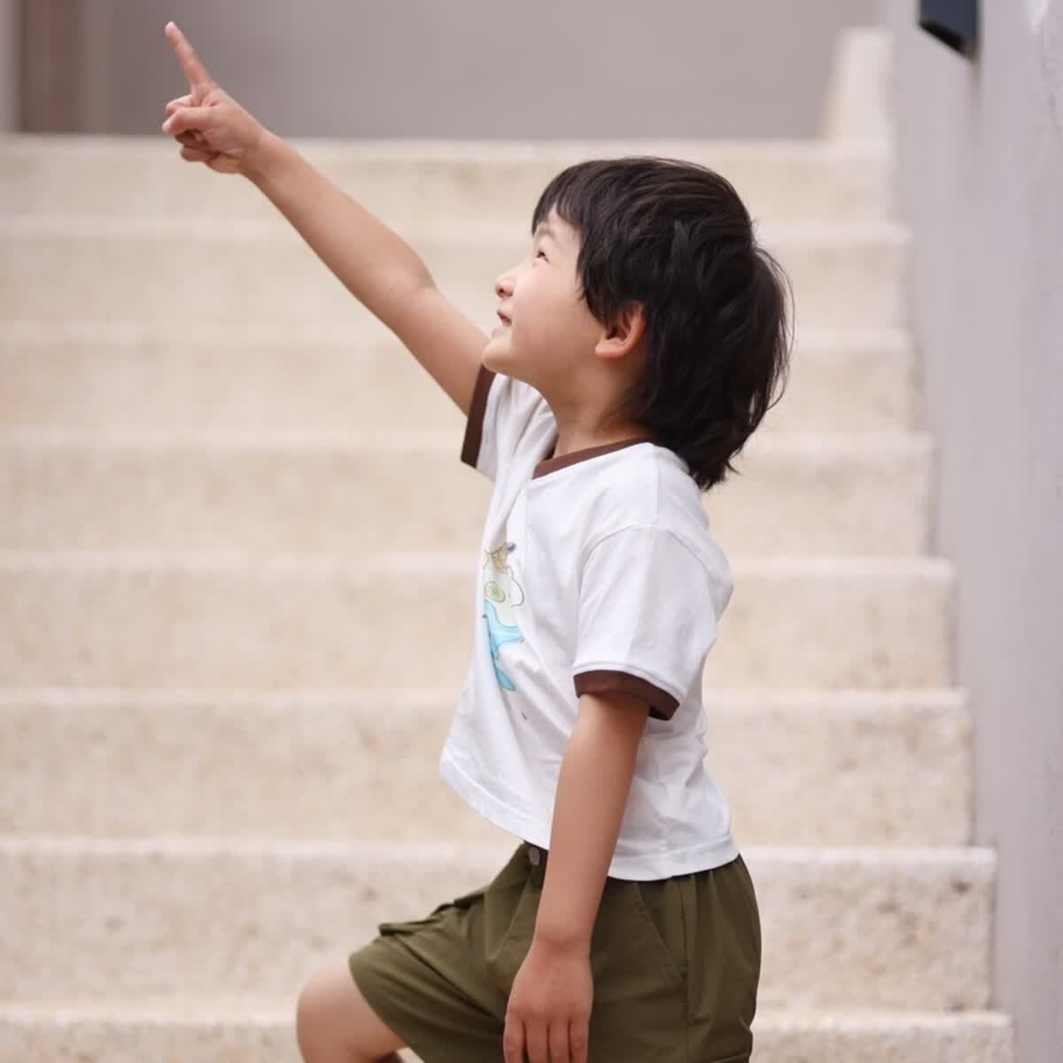 丽婴房（Les enphants）【商场同款】儿童T恤儿童短袖T恤夏季短袖上衣2026夏棉T恤 米白 130 cm