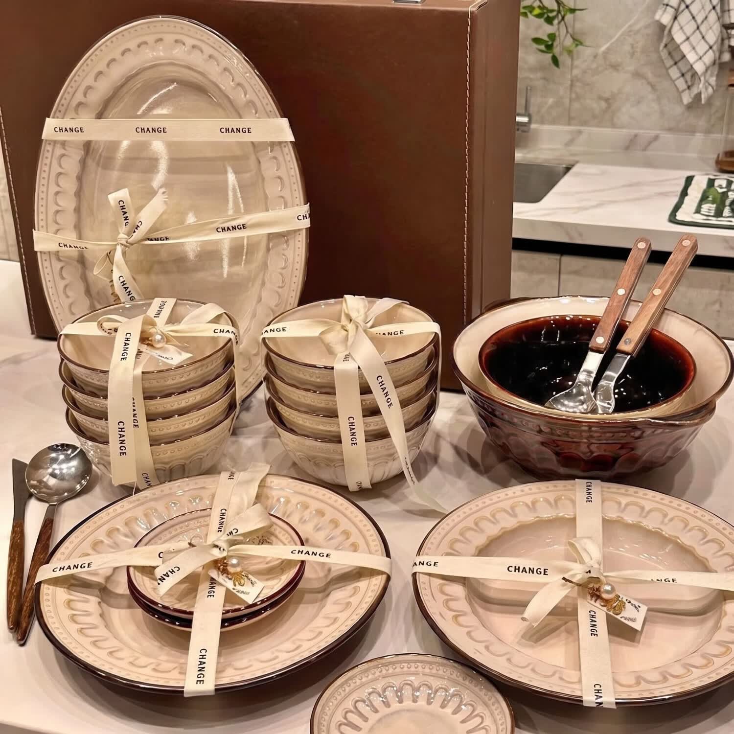 mornenjoy釉下彩碗碟套装碗家用2026侘寂风复古高颜值陶瓷粗陶餐具碗盘乔迁 【店长推荐】侘寂风雅韵6人食26件 联系客服送马克杯1个