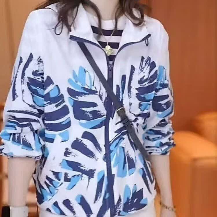 新款印花连帽防晒外套轻薄百搭显瘦高级感上衣女 白蓝【不送收纳袋】 2XL 【建议体重120-130斤】