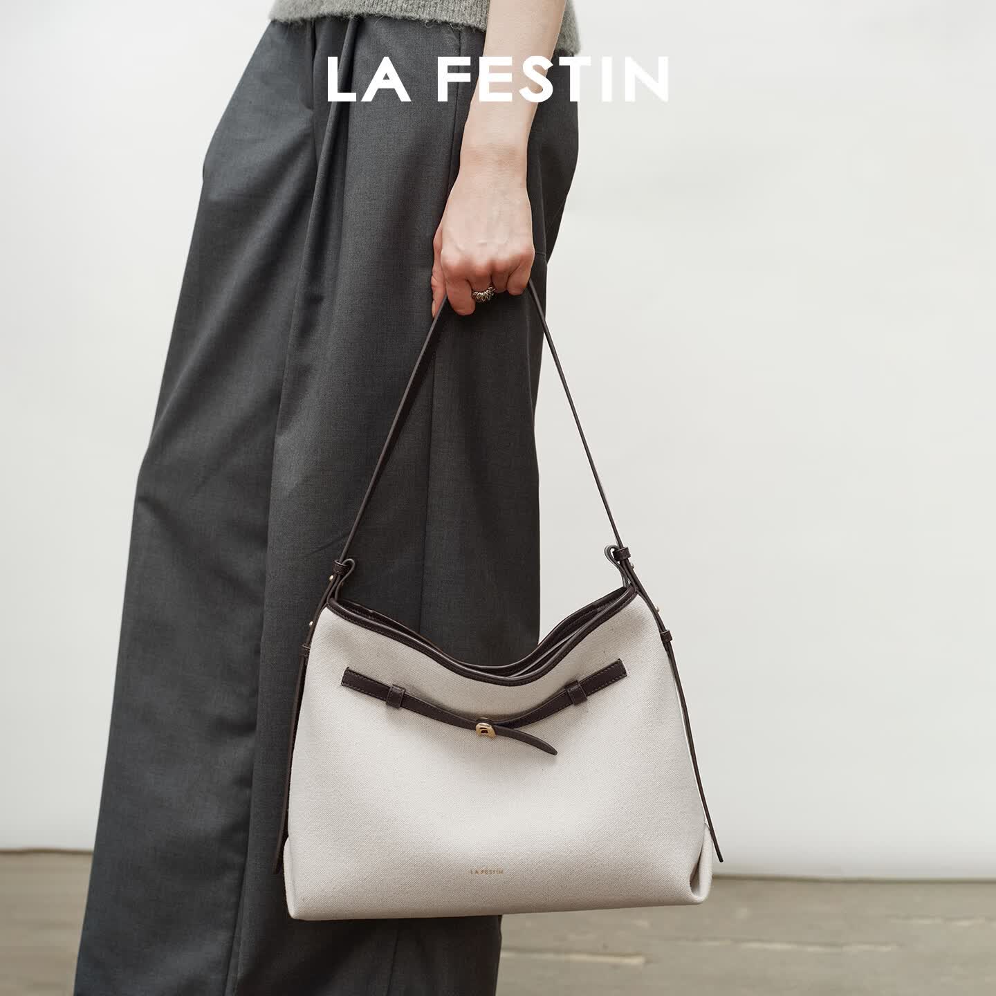 拉菲斯汀(La Festin)小懒HOBO包2026新款女包腋下斜挎大容量托特包生日礼物送女生 燕麦色 | 可装12.9英寸ipad【礼盒套装】