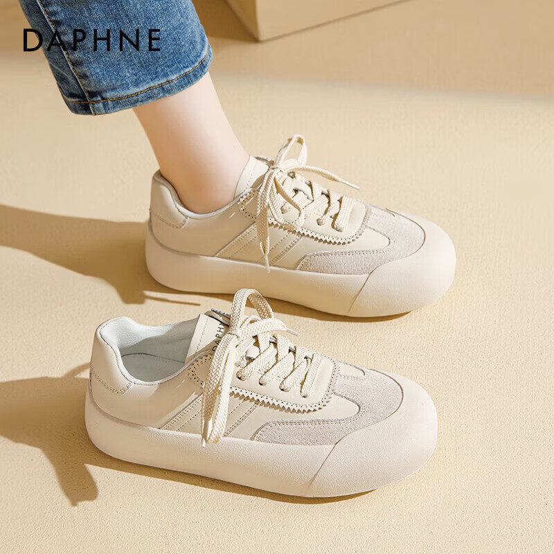 DAPHNE��ܽ�ݺ�����ߵ�ѵЬŮ2026�ļ��¿��������ʲ��۽�ͨ�ڰٴ�����Ь ��ɫ 37 71.96Ԫ