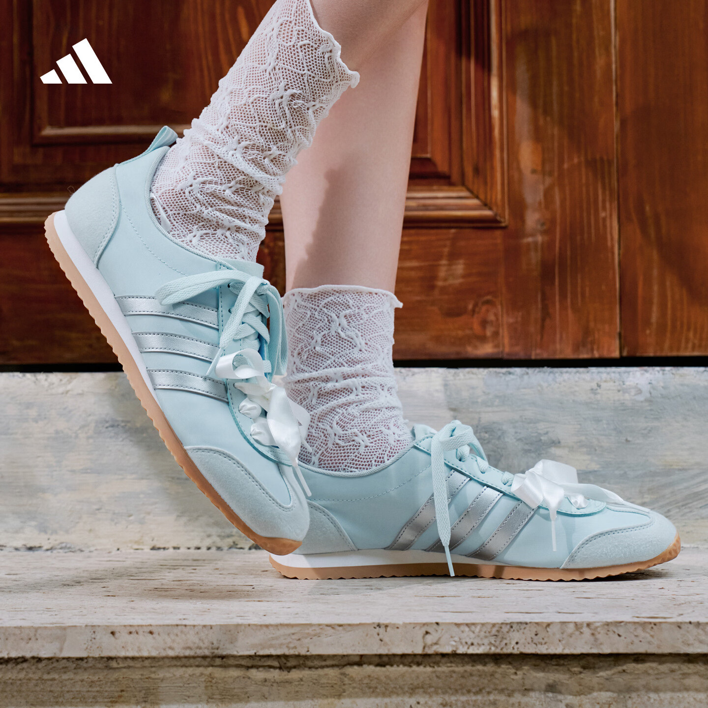 adidas「冰淇淋T头鞋」VS JOG 2.0薄底运动鞋男女阿迪达斯轻运动   浅天蓝/金属银/亮白 (推荐女生选小半码)   38