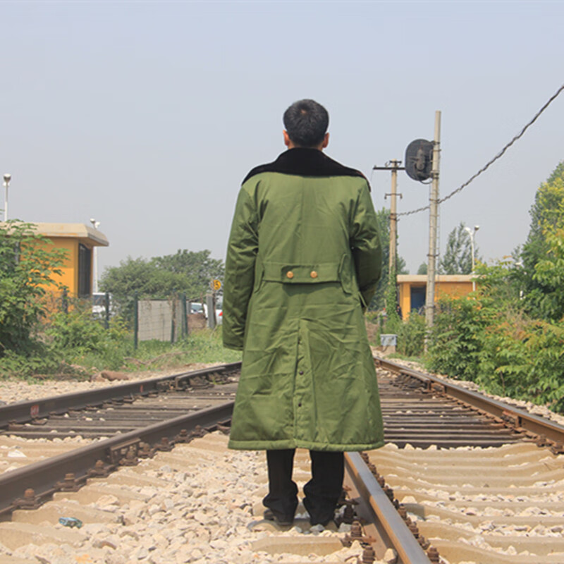 老人保暖羊皮袄皮毛一体羊毛外套男军棉大衣男大衣冬季加厚长款东北