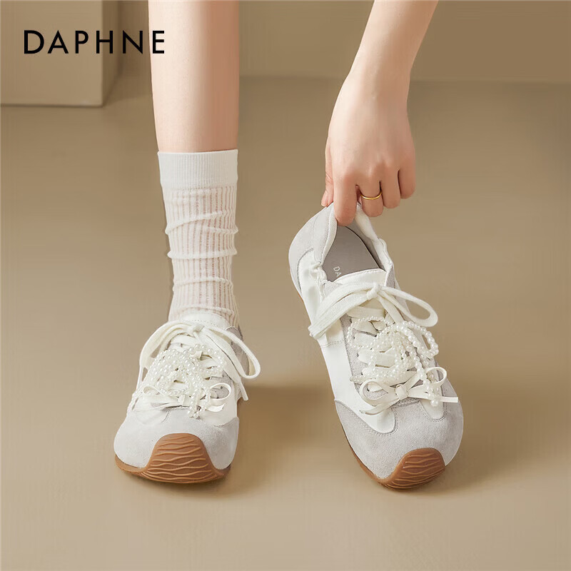 DAPHNE��ܽ�ݰ��ٵ�ѵЬŮ2026�¿�ʱ�аٴ�͸��������������Ь �׻�ɫ 37 75Ԫ