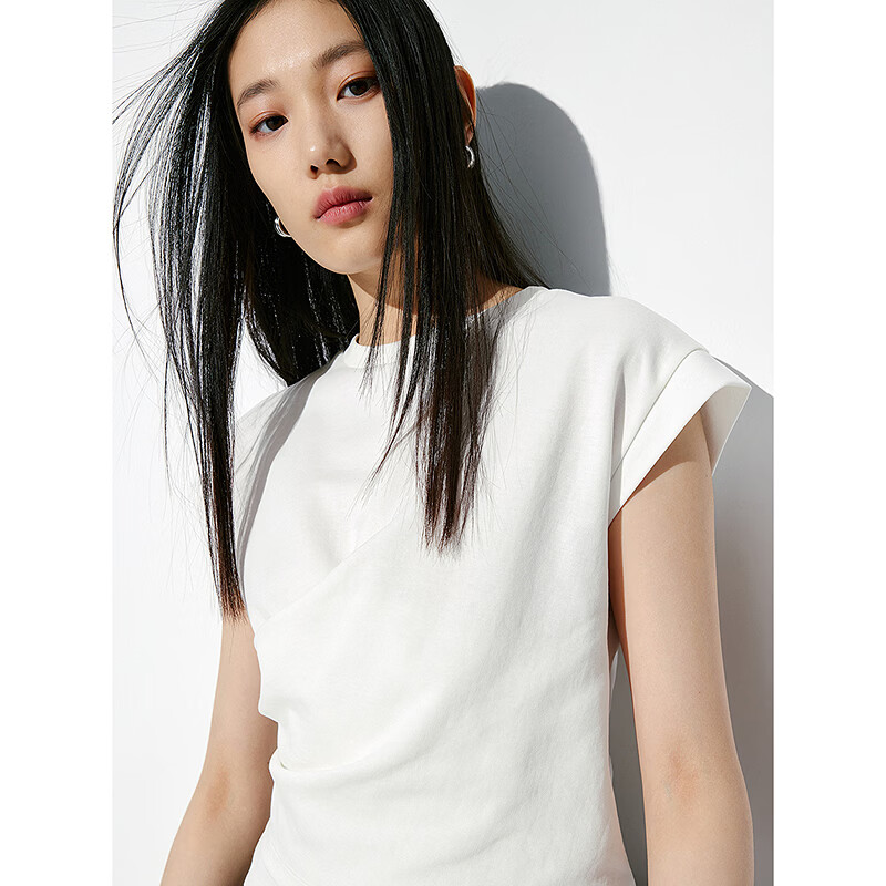 太平鸟短袖T恤女2026夏季新款休闲百搭修身显瘦上衣女 短袖T恤 白色 S