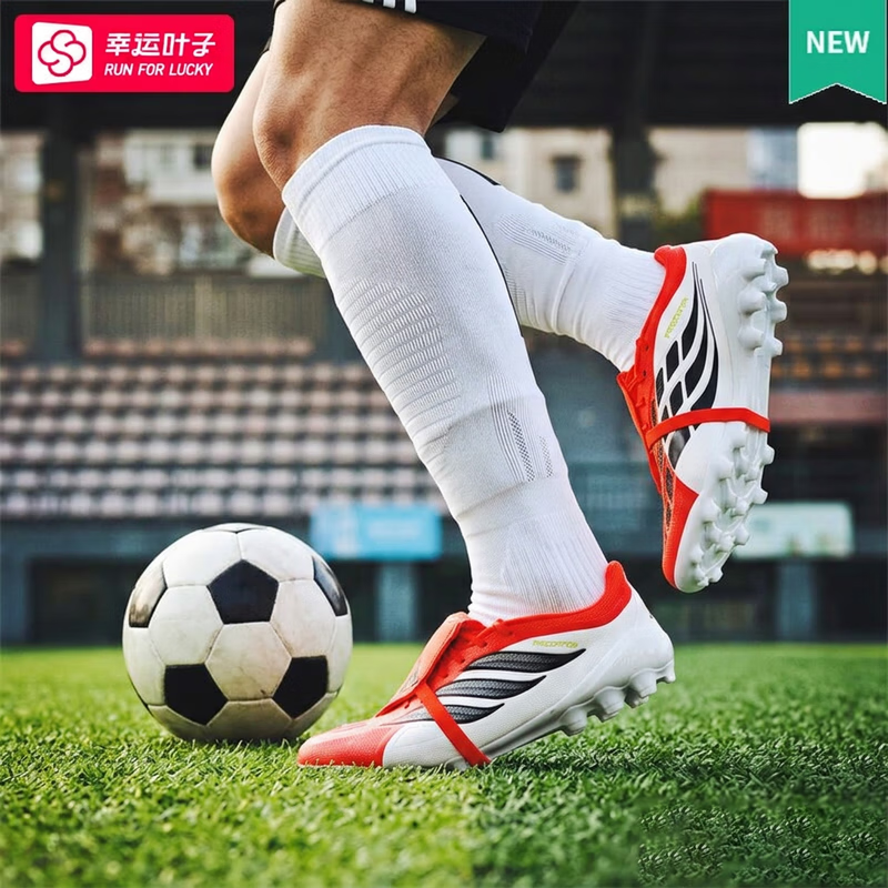 阿迪达斯 (adidas)男子足球鞋 25秋季新款PREDATOR猎鹰 AG短钉中端足球鞋 【猎鹰PREDATOR】黑色/拍大一码/晒图退5 40.5 (255mm)