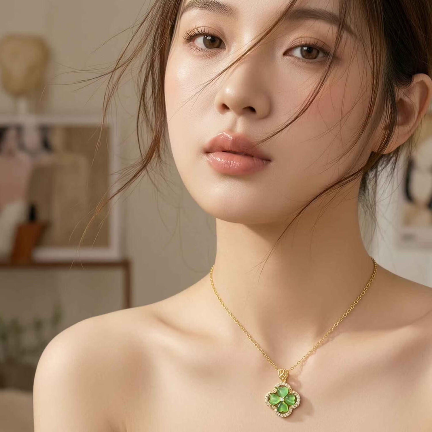 钛钢项链女气质百搭四叶草吊坠时尚通勤小众ins风锁骨链直播爆款 8523-绿色 无规格