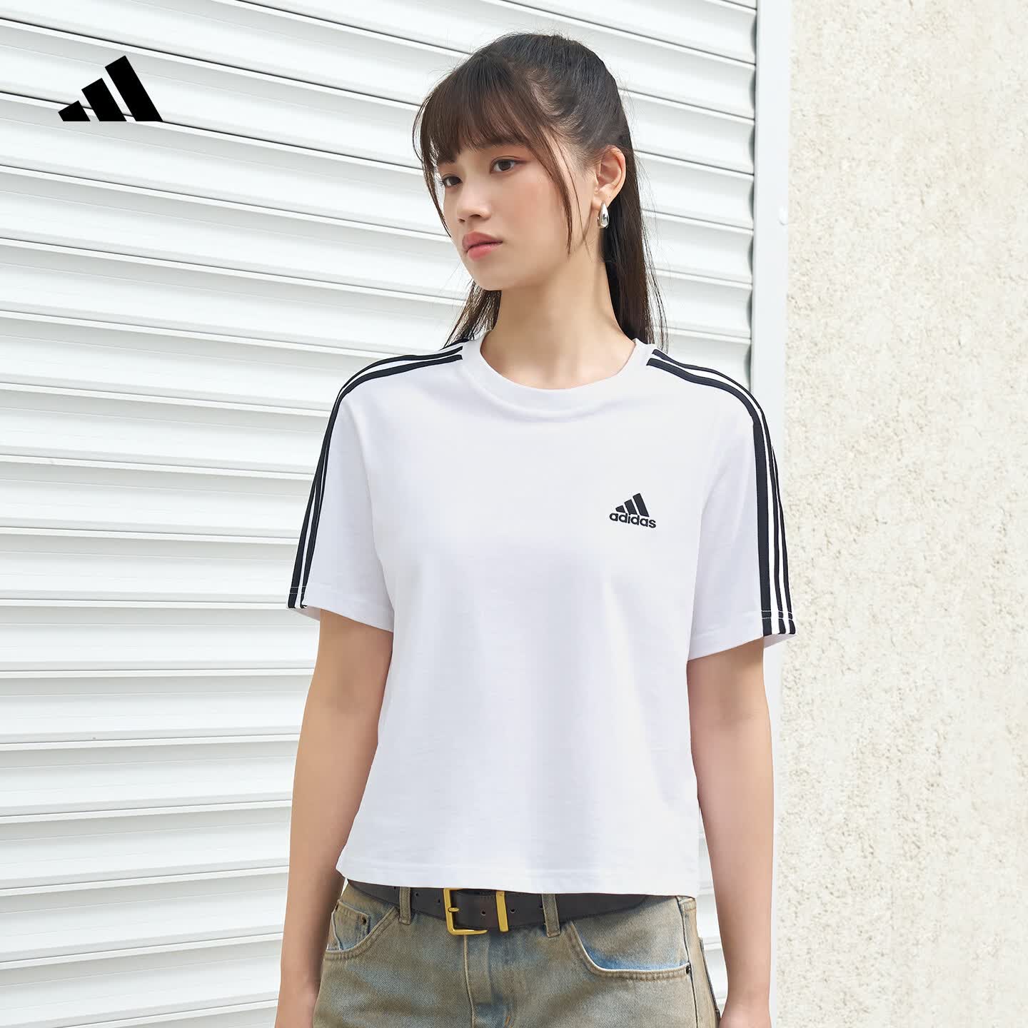 阿迪达斯42   白/黑色   M