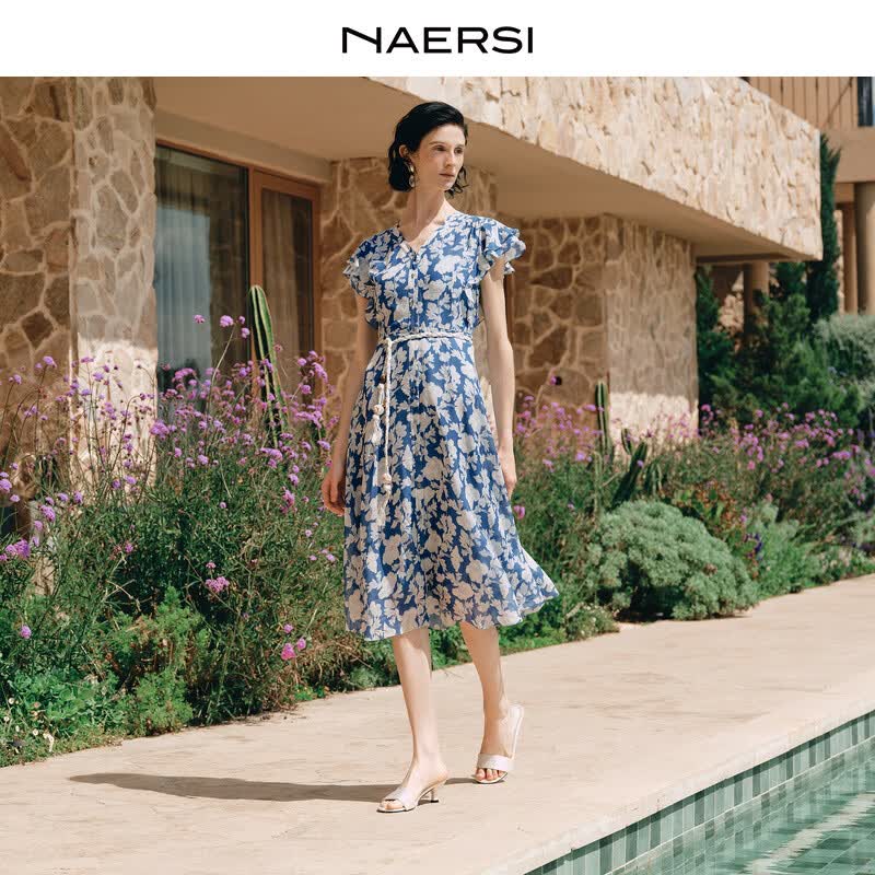 娜尔思（NAERSI）【桑蚕丝】描笔百合印花花影轻舞连衣裙26年夏季新款 浅蓝色 XL