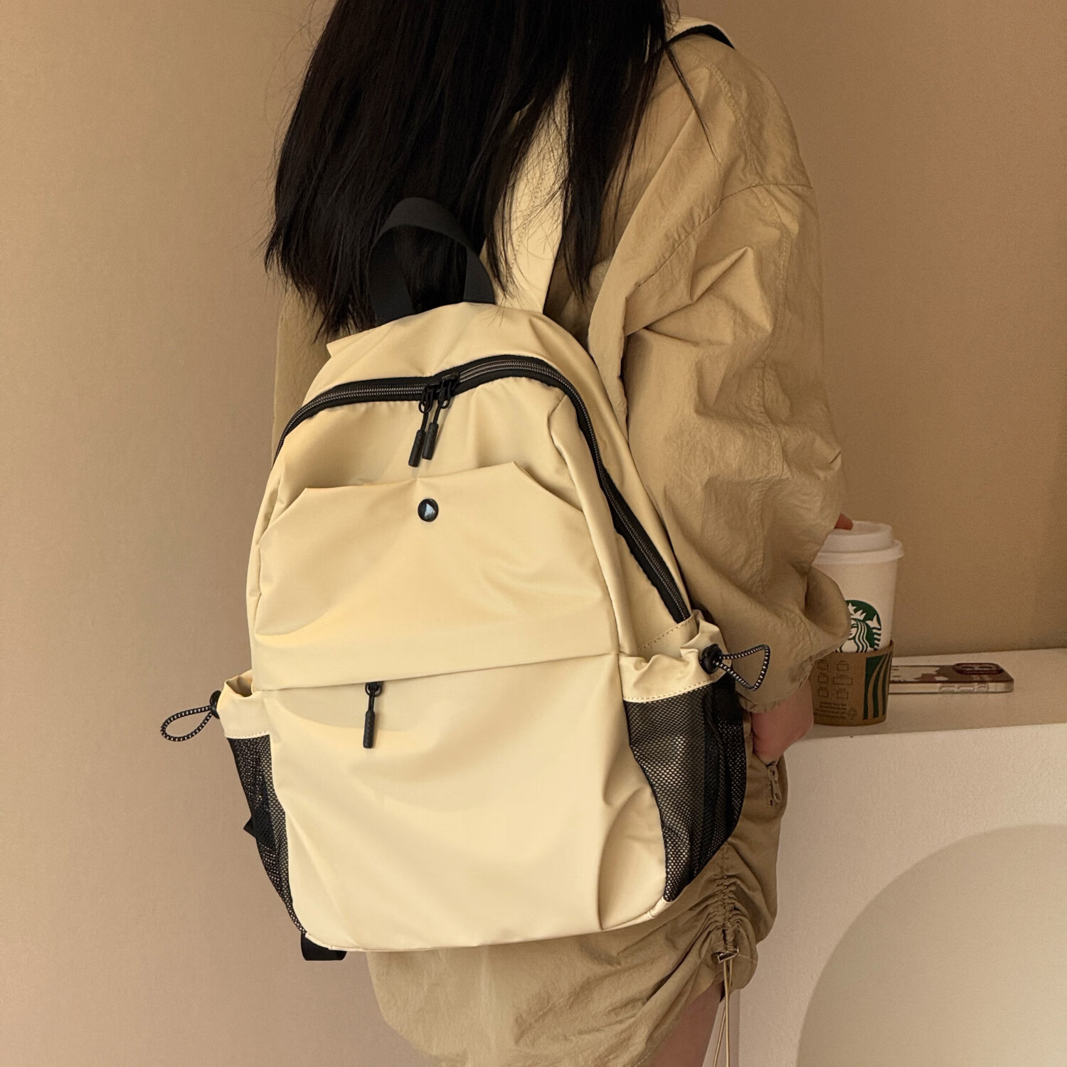 Walker Shop品牌双肩包女2026新款大容量轻便防水女士双肩背包多口袋简约背包 黑色大号【可放14寸电脑】 默认