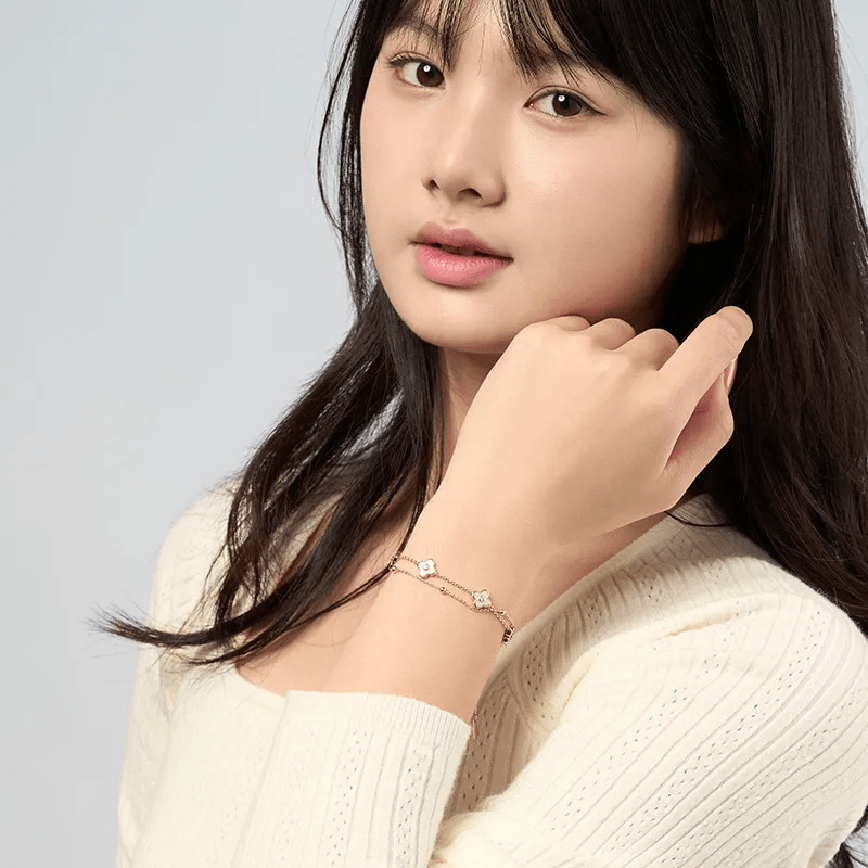 梵哲诗轻奢四叶草手链女款感生日情人节送女朋友礼物 少女粉四叶草手链+高定珠宝品牌礼盒+鉴定证书