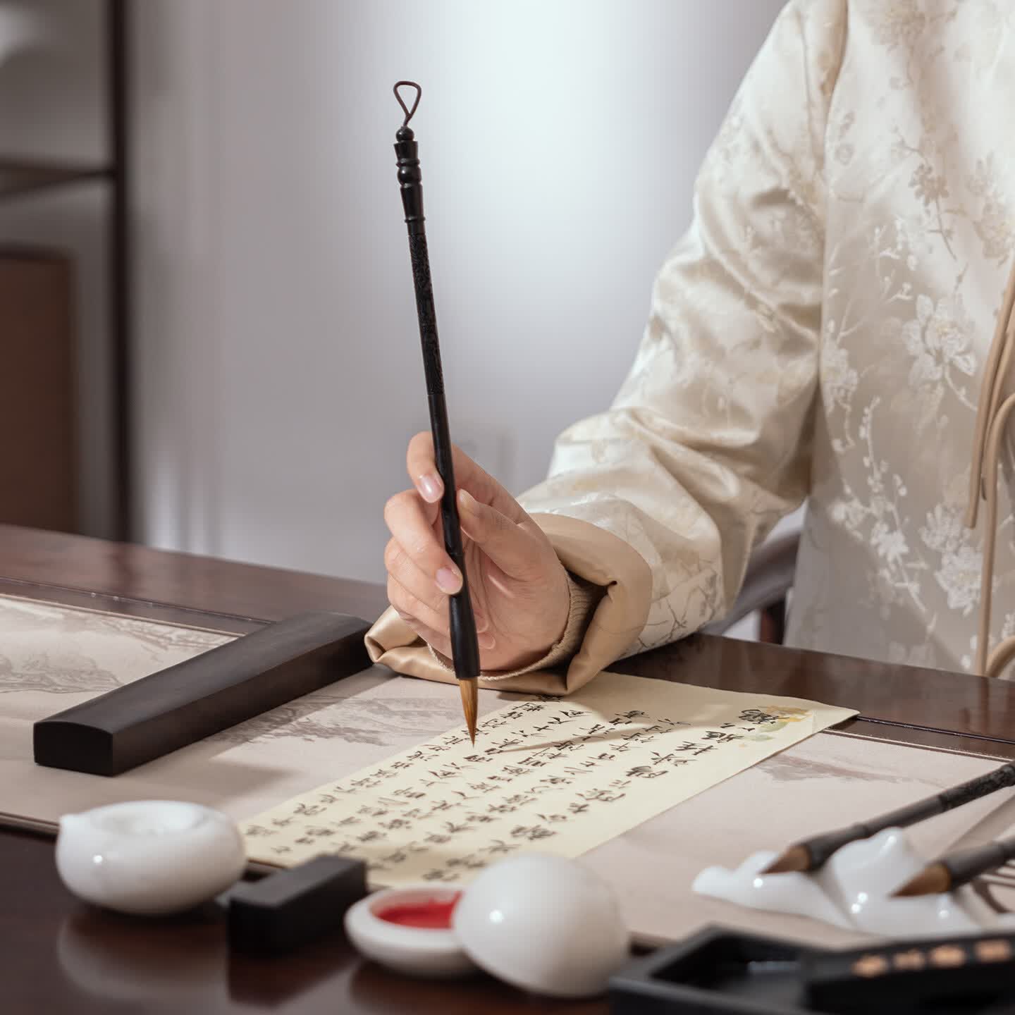 玉水湖文房四宝套装毛笔专业级笔墨纸砚全套兼毫成人书法初学入门小学生初学者练字专业款高端青瓷砚台 山河万里-全套款