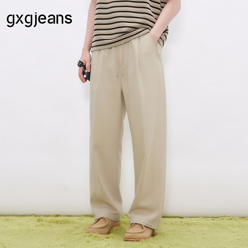 gxgjeans男装 卡其色轻薄简约休闲宽松弯刀裤长裤男裤 26夏新品 浅杏色 XL (180) -32码