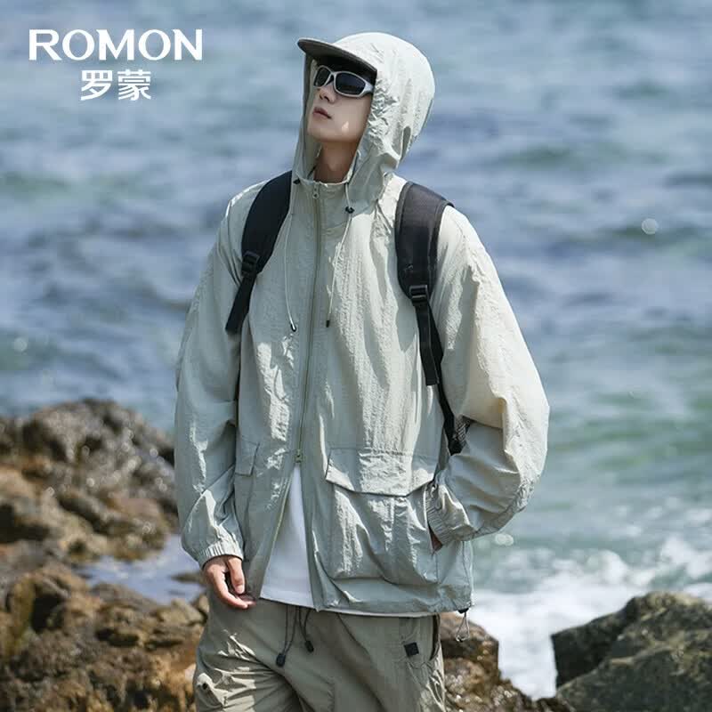 罗蒙(ROMON)UPF50+防晒衣男女同款连帽宽松薄款透气夏季情侣百搭户外防晒服 海沫绿 2XL (180)【建议165-180斤】