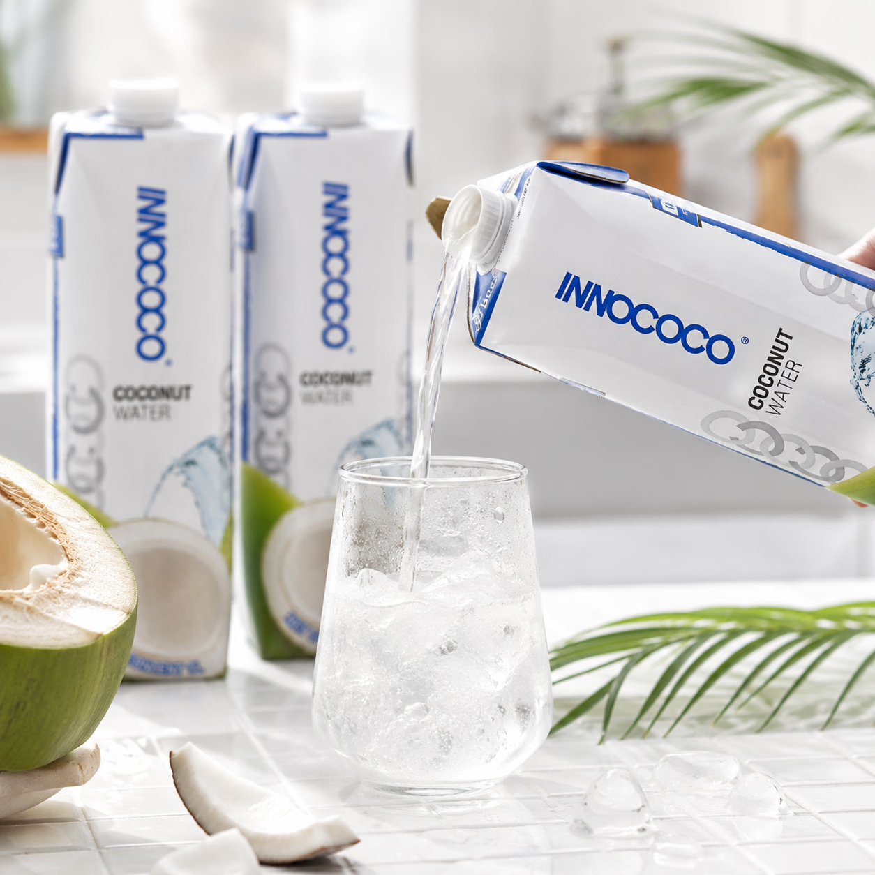 INNOCOCO椰子水泰国原装进口100%纯椰子汁孕妇专用0脂0添加果汁电解质饮料 天然椰子水 1L*2瓶【尝鲜装】