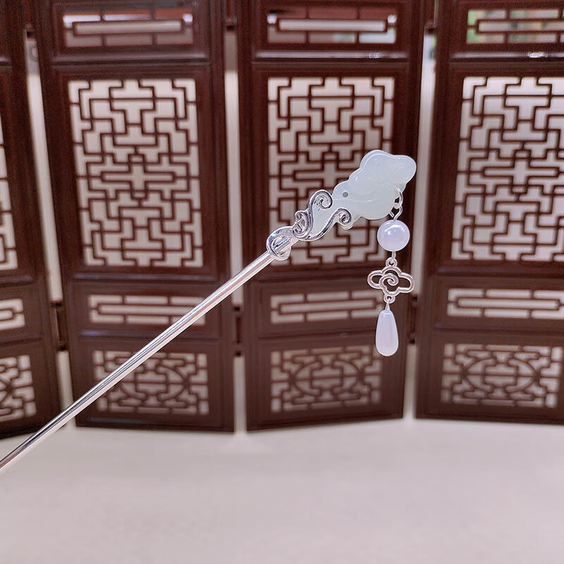 祥云玉如意流蘇發(fā)簪古風(fēng)小眾設(shè)計感簪子復(fù)古盤發(fā)發(fā)釵簪花頭飾發(fā)飾 F0827祥云玉如意-銀色
