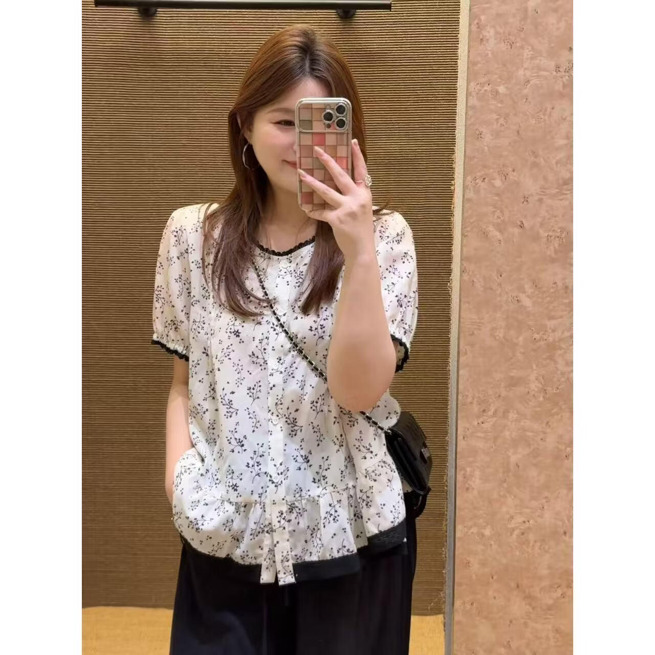 晶咕佳佳【香草甜罗勒】拼接蕾丝边短袖娃娃衫碎花气质时尚百搭法式 杏色(上衣) 165/88A(1码建议125以内) 均码