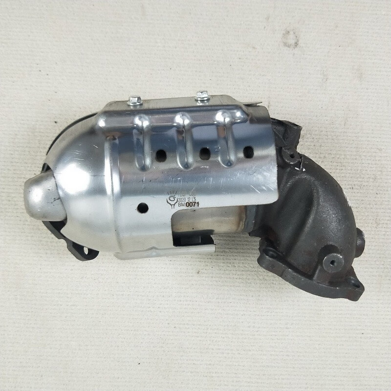 6t 2.0三元催化器原车装厂 精品芯三元