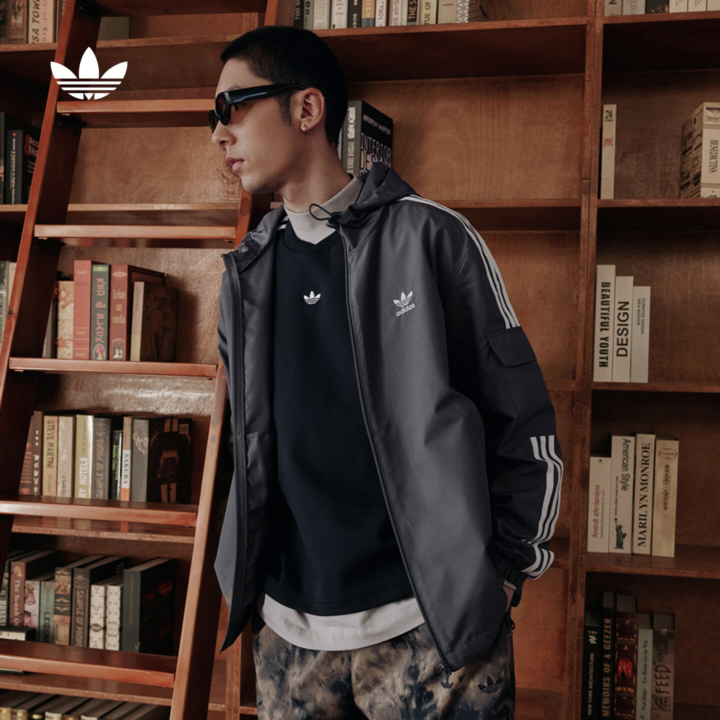 adidas经典三条纹运动连帽夹克外套男女秋季阿迪达斯三叶草