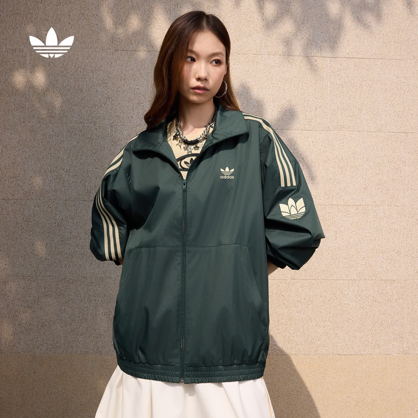 adidas宽松日常舒适运动夹克外套男女春季新款阿迪达斯官方三叶草   暗绿（推荐选大一码)   XS