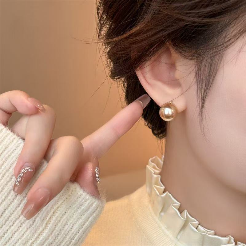 2026新款爆款半圆珍珠耳扣女轻奢百搭耳钉气质高级感耳环时尚耳饰 香槟色半圆珍珠耳扣【一对】礼盒装