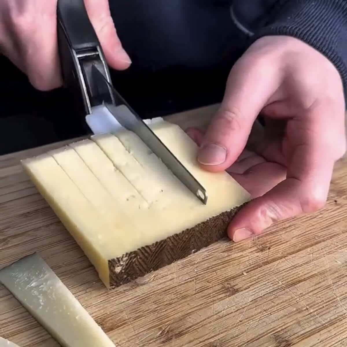 溥畔【自带砧板的剪刀】厨房多功能切菜二合一辅食蔬菜刀 自带砧板剪刀[可剪可切]