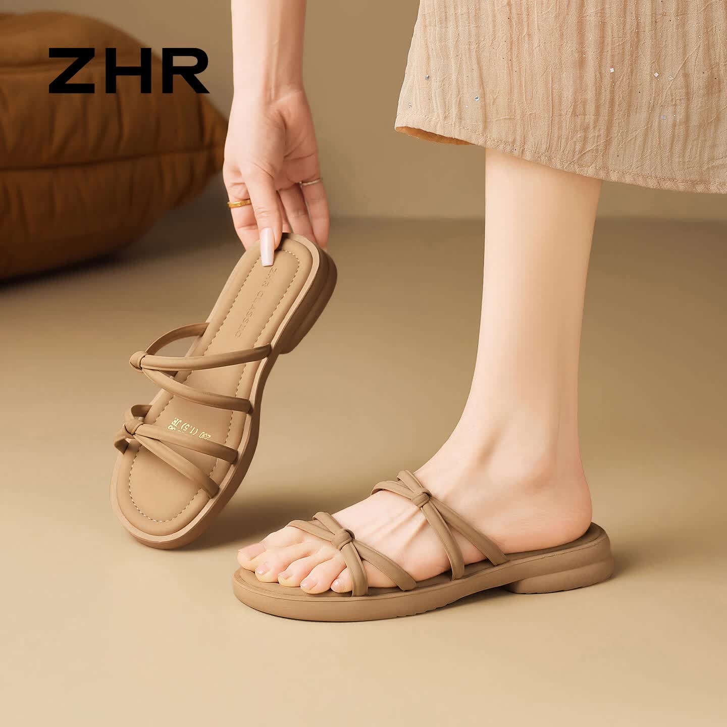 ZHR则则拖鞋女外穿2026新款夏软底不累脚凉鞋孕妇平底凉拖鞋JF563杏色37