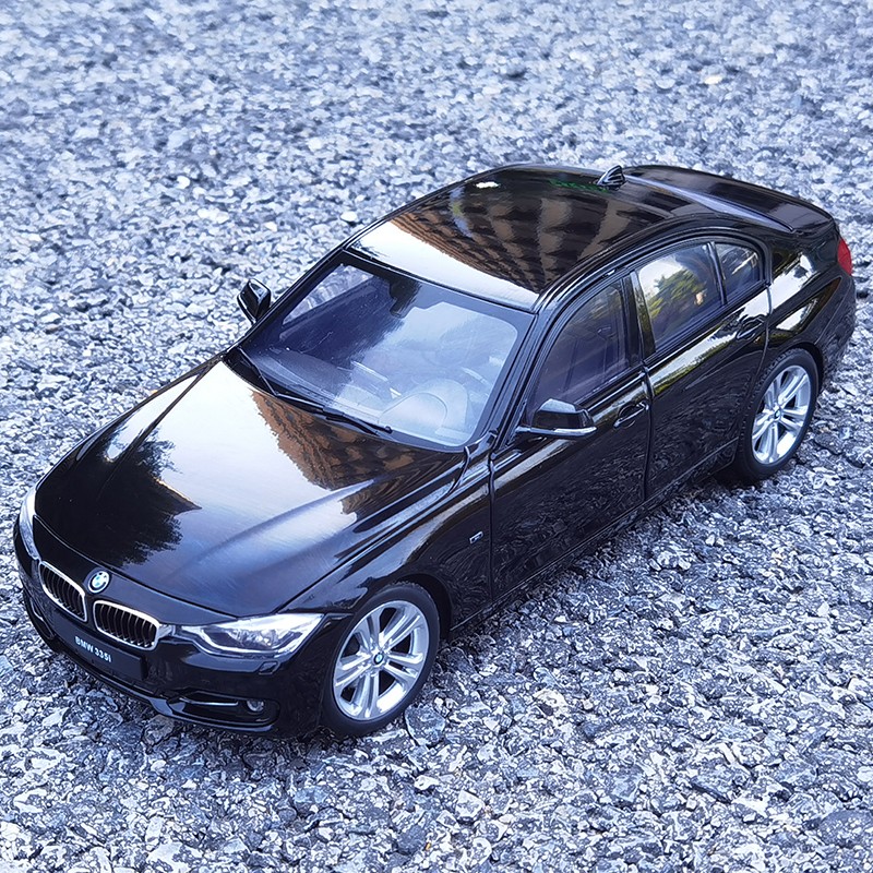 welly1:18 宝马3系335i bmw轿车合金汽车模型车模 白宝马收藏礼物