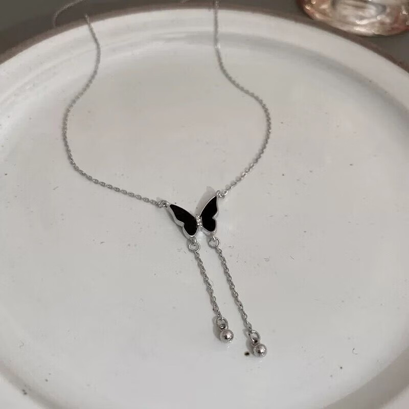 【严选】超精致黑色蝴蝶项链女ins轻奢高级设计感锁骨链气质百搭 01【黑色流苏蝴蝶项链】