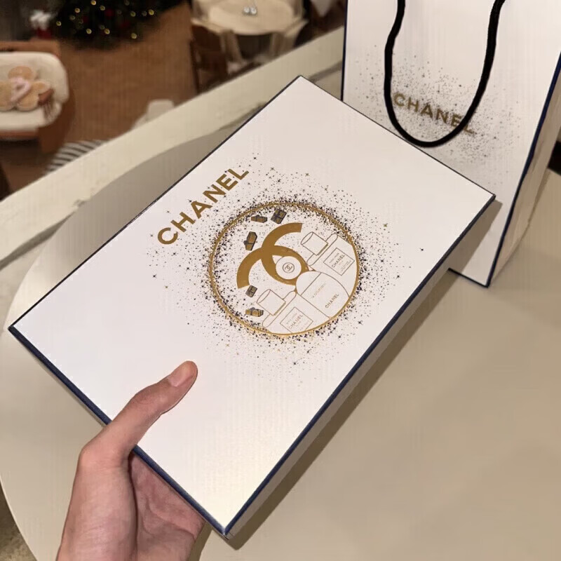 香奈儿（CHANEL）护理套装情人节礼物送女友闺蜜实用生日礼物结婚伴娘伴手礼 可可四件套【身体乳+沐浴露+护手霜+唇膏】