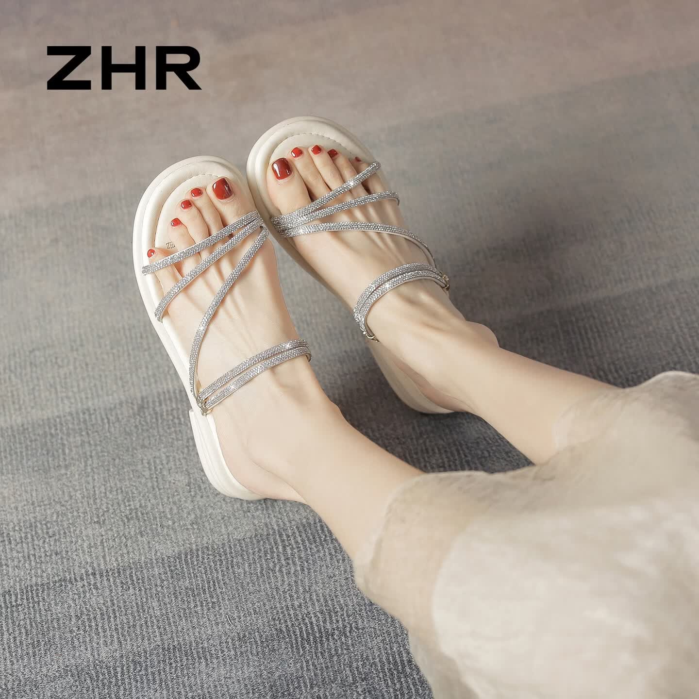 ZHR则则水钻凉鞋女夏外穿新款两穿沙滩女鞋休闲软平底凉拖鞋AY380米色35