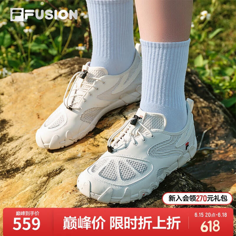 FILA FUSION斐乐潮牌薄巧鞋小丑鞋赤足鞋女鞋夏季网面透气运动休闲鞋 椰浆白/黑-CB 38.5