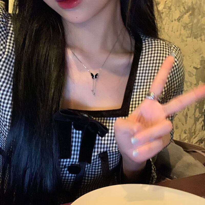 【严选】超精致黑色蝴蝶项链女ins轻奢高级设计感锁骨链气质百搭 01【黑色流苏蝴蝶项链】