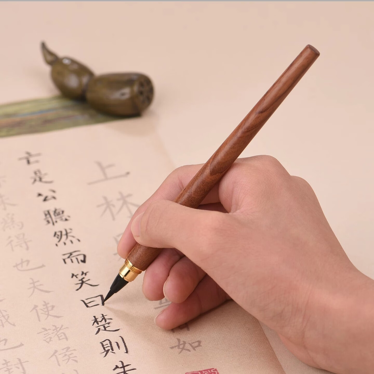 金克【匠心造】实木笔杆国风钢笔式毛笔小楷书法练字专用狼毫笔秀丽软笔头毛笔学生成人墨囊墨水练字笔 国风酸木枝上林赋礼盒套装 小楷