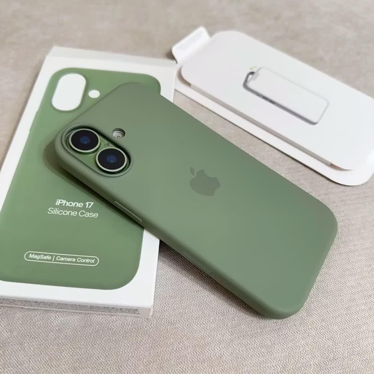 iPhone17/17pro/ 17 Pro Max磁吸动画液态硅胶保护壳 (现货速发) 雾紫色 17proMax