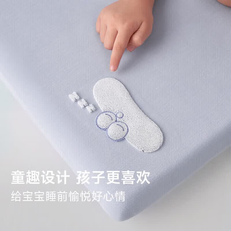 亚朵村的云枕头儿童深睡枕新款亚朵枕头3-6岁-12岁宝宝记忆棉枕头护颈椎枕芯 深睡儿童枕芯 +绮光粉枕套 +礼盒 低枕 5cm 单支装