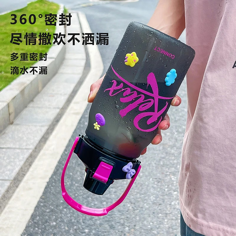 【厂家直发】夏季水杯女生大容量便携提手塑料吸管杯子办公室高颜 绿色