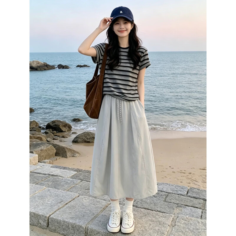 韩璐娇(hanlujiao)连衣裙女装夏季2026新款韩系减龄小个子巨好看穿搭衣服套装长裙子 条纹上衣+半身裙 M