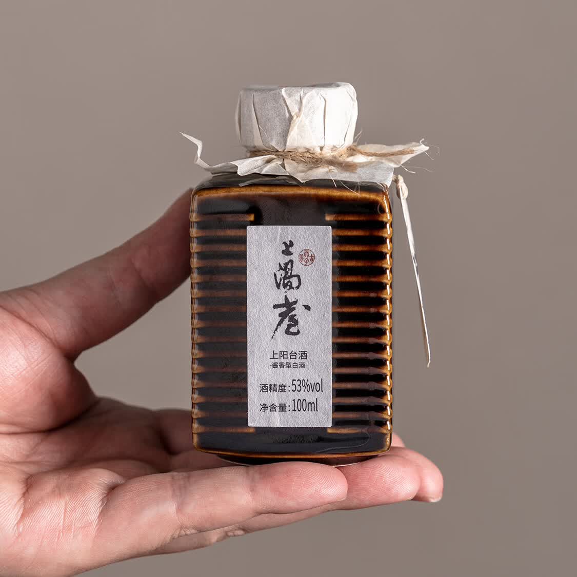 上阳台【啸小品】酱香型白酒 小瓶装尝鲜 自饮 53度 100mL 24瓶箱装