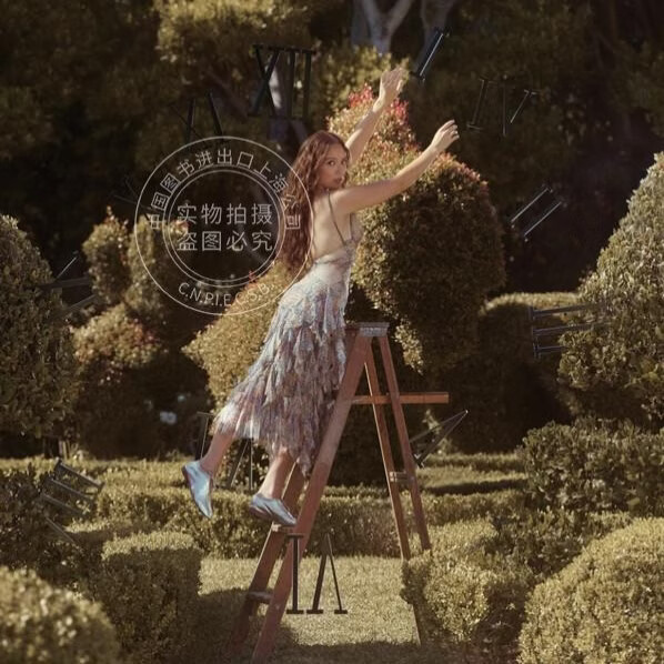 现货【中图音像】林冰 Laufey - MATTER OF TIME FINAL HOUR GREE 2LP