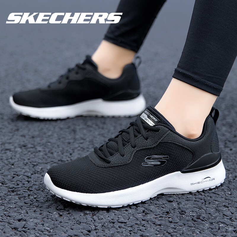 女士休闲运动鞋轻便舒适跑步鞋网面透气通勤鞋子健步妈妈鞋 bkw黑白